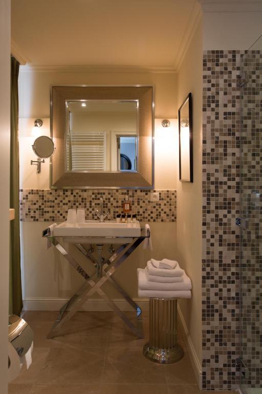 B&B Villa Reynaert Opoeteren Стая снимка